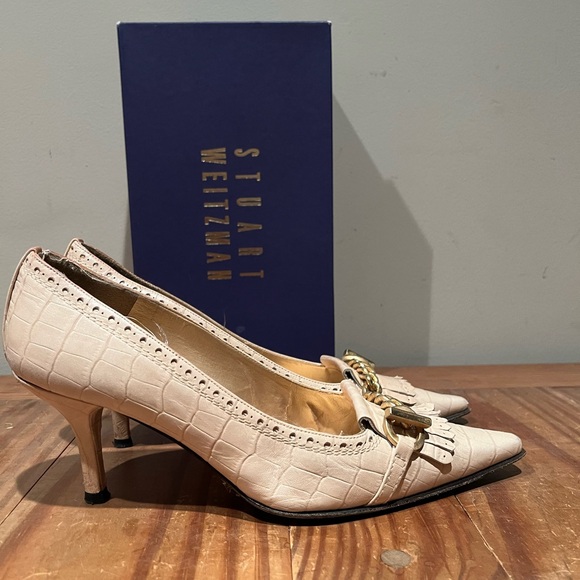 Stuart Weitzman pump - Picture 4 of 9